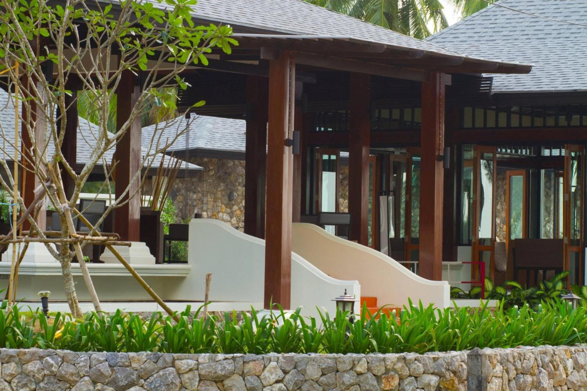Khaolak Blue Lagoon Resort - Sha Extra Plus Khao Lak Bagian luar foto