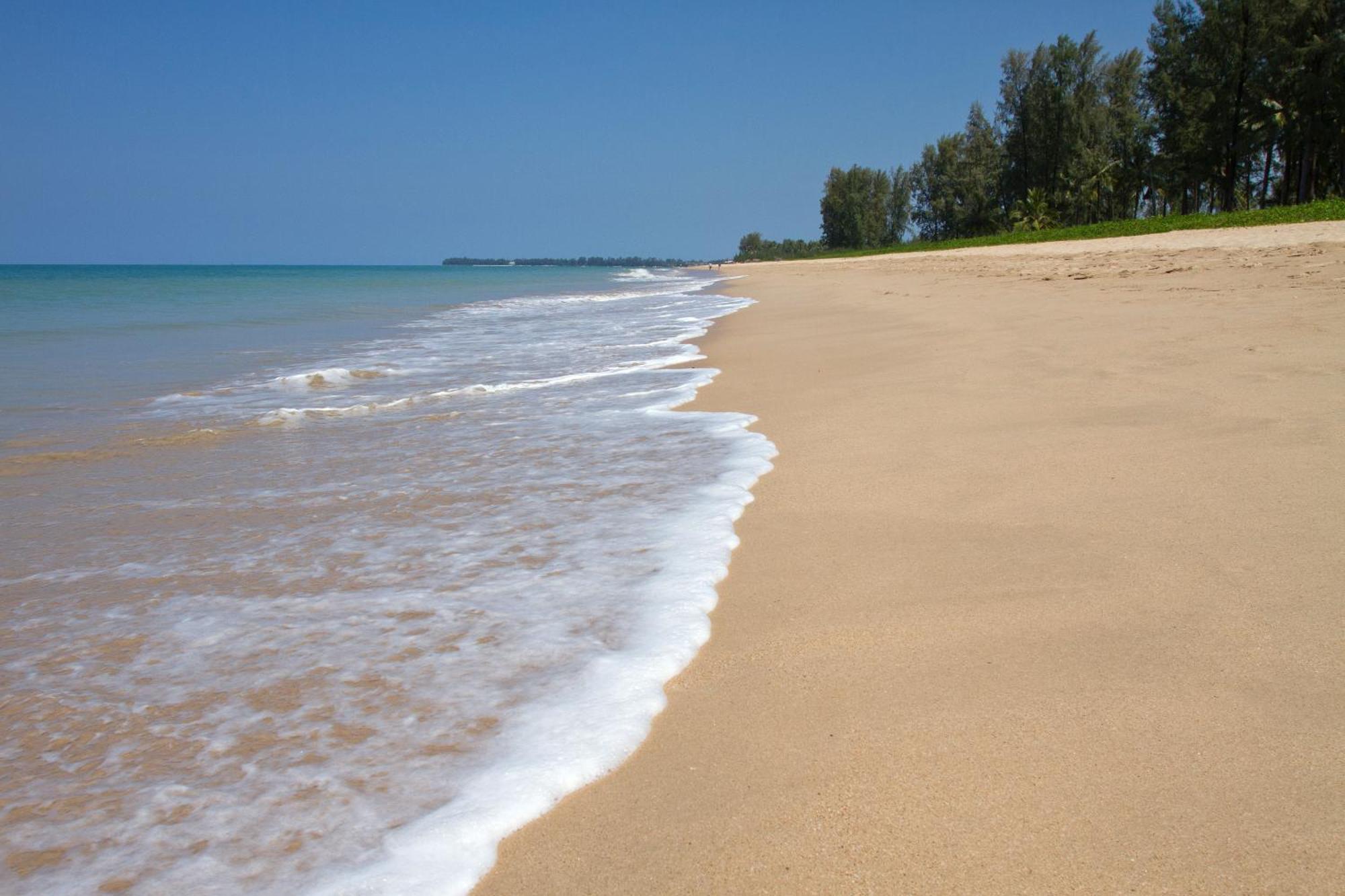Khaolak Blue Lagoon Resort - Sha Extra Plus Khao Lak Bagian luar foto