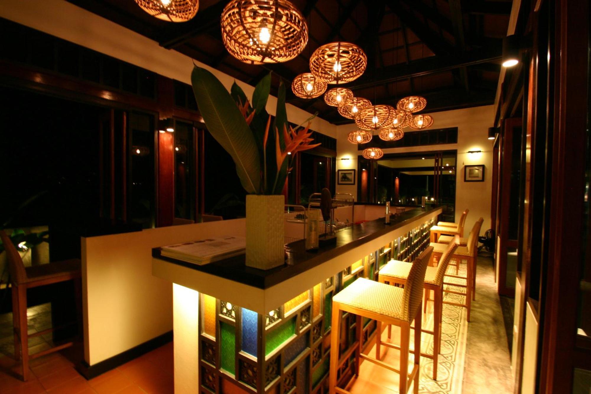 Khaolak Blue Lagoon Resort - Sha Extra Plus Khao Lak Bagian luar foto